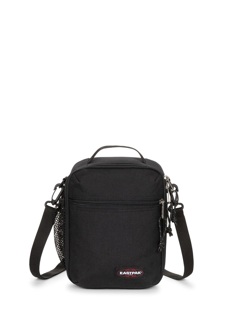 Borsa a tracolla nera in tessuto con compartimento principale con cerniera, tasca frontale, tracolla in nastro e logo Eastpak. Dotata di una tasca laterale in rete.