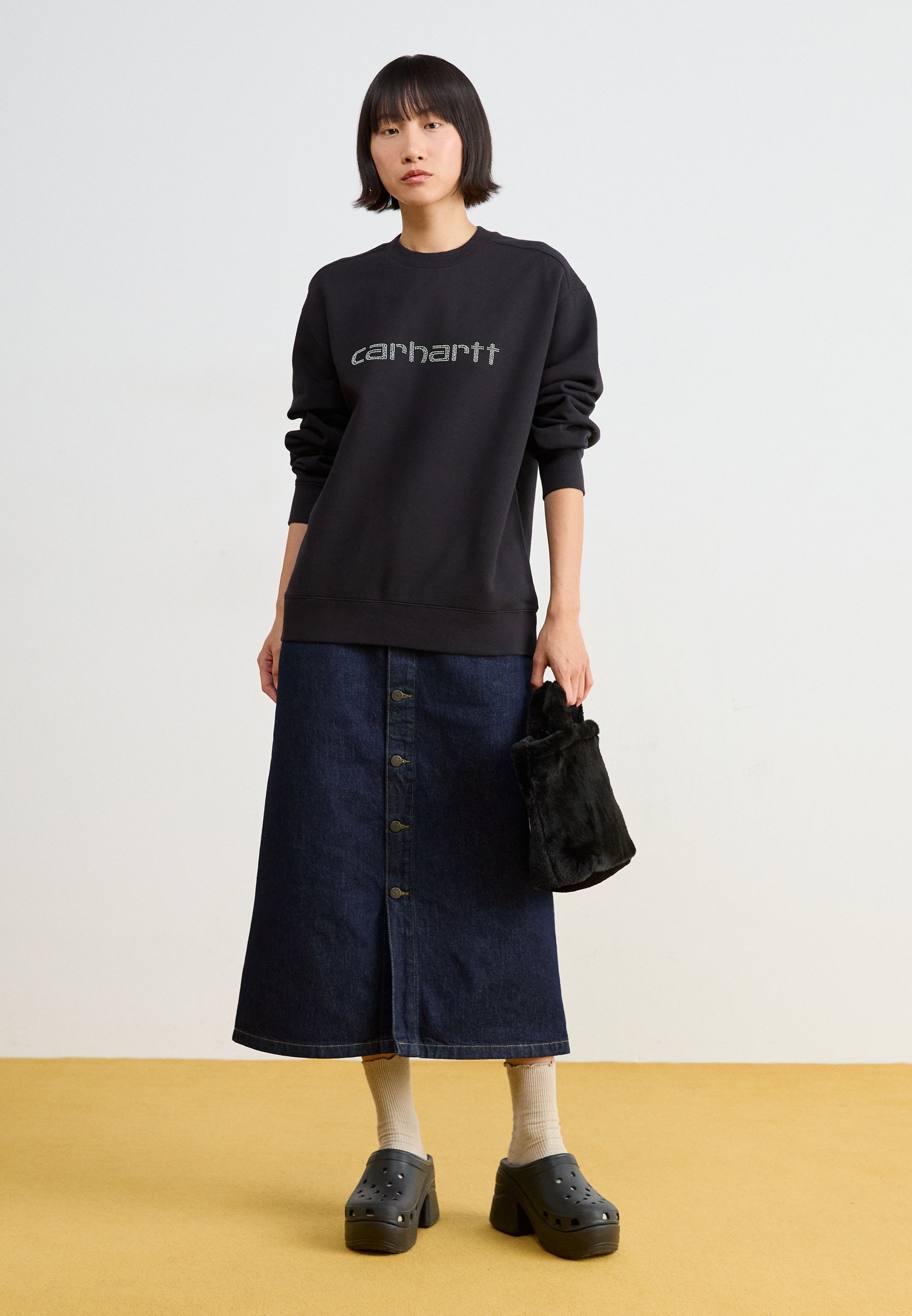 [CARHARTTWIP] RIVET SCRIPT SWEATSHIRT ★大人気★ Carhartt WIP Rivet Script Sweat, Manta | Boutique en ligne