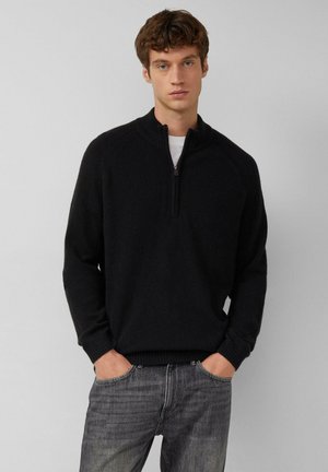 - Sweter