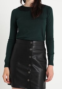 mint&berry Neule - dark green