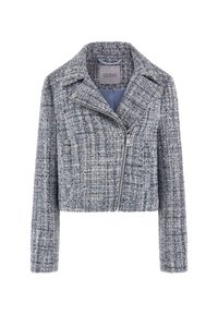 Harmaa tweed-tyylinen lyhyt takki, jossa on viistot kaulukset, epäsymmetrinen vetoketju ja pitkät hihat. Ominaisuuksina tekstuuri ja hienovarainen kuvio.