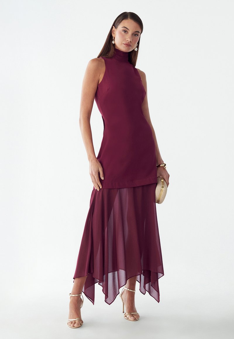 Maroon Dress With Gold Heels Gold Shoes With Burgundy Dress Hotsell