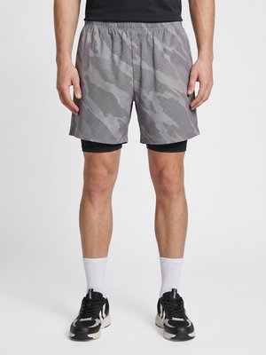 Hummel, HUMMEL HMLHIIT INTENSITY AOP 2 IN 1 SHORTS - 2-i-1-shorts - sharkskin