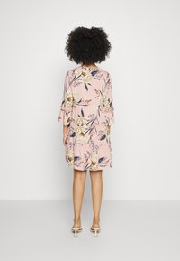 Vero Moda Petite VMEASY SHORT DRESS - Vestido de dia - misty rose