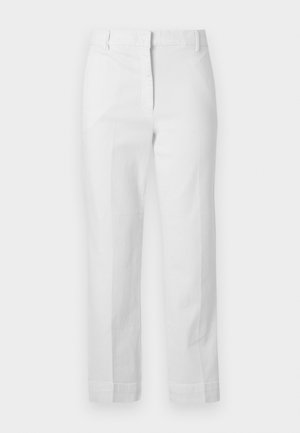 Pantalon blanc taille haute à jambes droites avec passants de ceinture, fermeture éclair avant et poches latérales, présenté sur un fond uni.