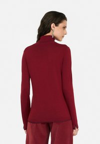 LIU JO POLO-NECK WITH DETAILS - Trui - red