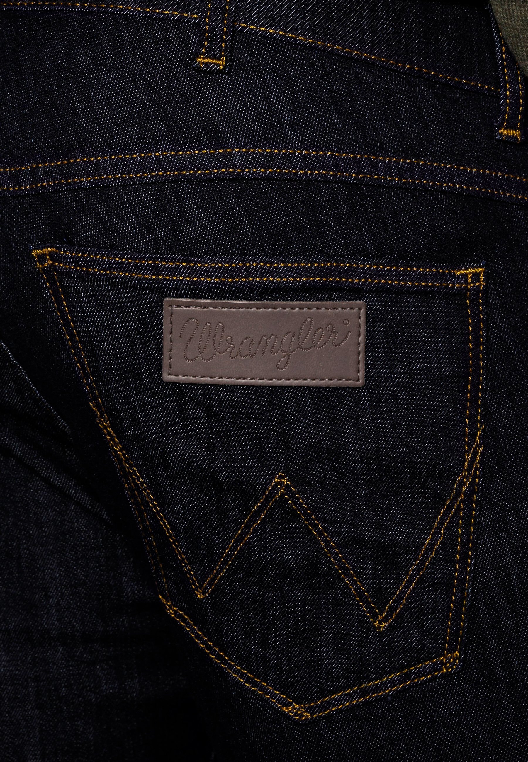 Wrangler LARSTON - Vaqueros slim fit - dark rinse/azul oscuro - Zalando.es