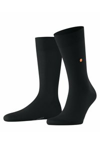 Sorte bomuldsstrømper med ribbede manchetter, glat overflade og et lille orange logo på siden, med forstærkede tå- og hælområder.