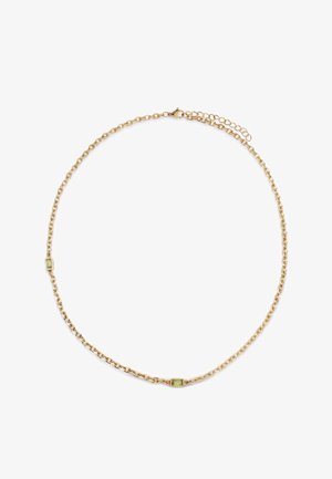 Feine goldene Halskette mit zwei kleinen rechteckigen grünen Edelsteinen, gleichmäßig entlang der Kette verteilt, und einem Karabinerverschluss.