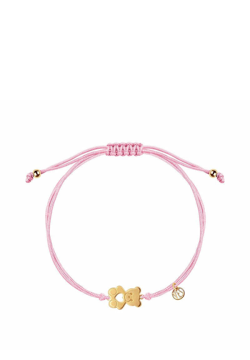 Różowa pleciona bransoletka z złotym charms w kształcie misia i małą okrągłą zawieszką. Posiada suwak z regulacją rozmiaru. Gładka faktura.