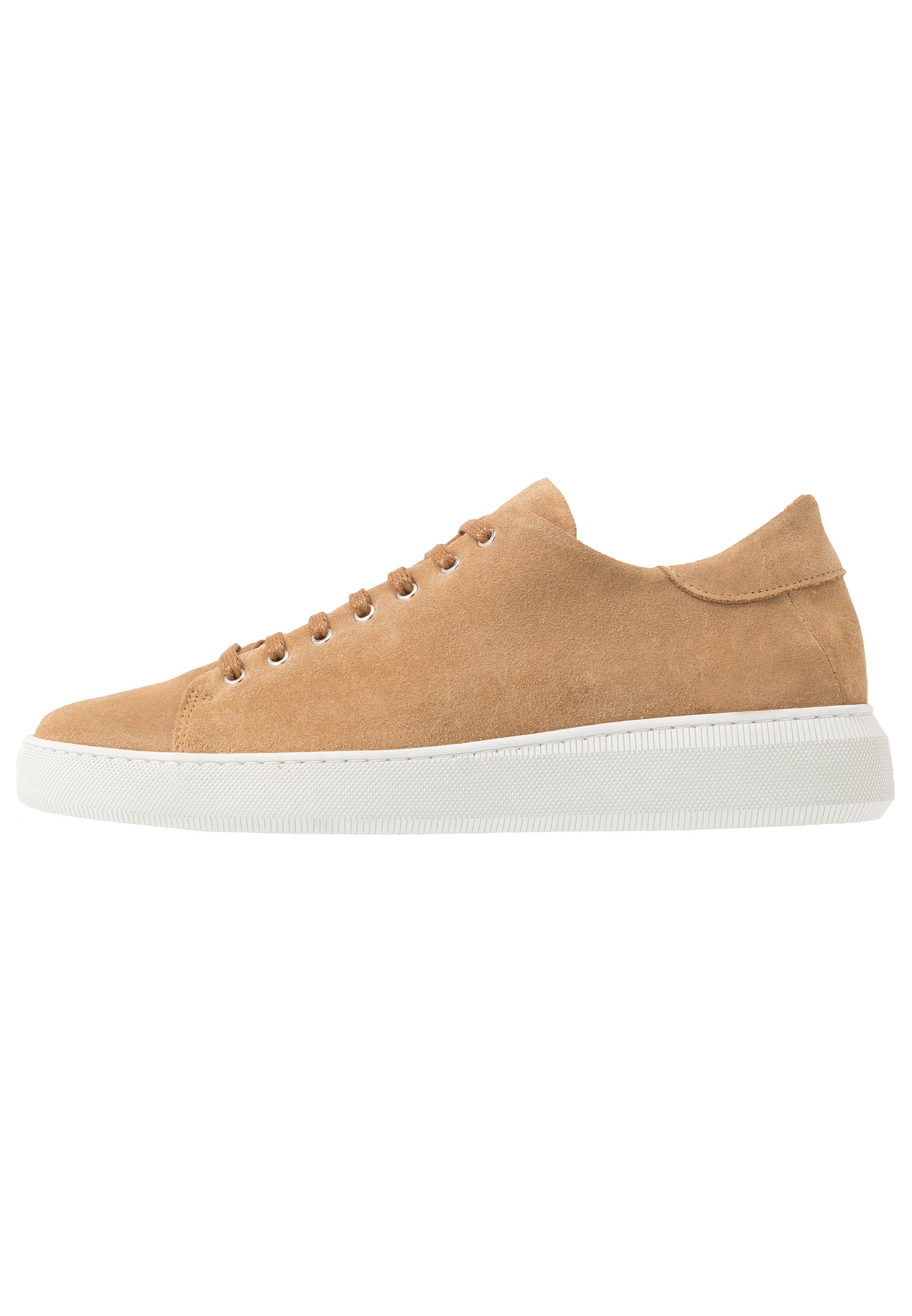 Royal RepubliQ VERGE DERBY SHOE Joggesko camel Zalando.no Royal RepubliQ VERGE DERBY SHOE Joggesko white Zalando.no