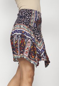 Koroshi SHORT  - A-linjainen hame - navy