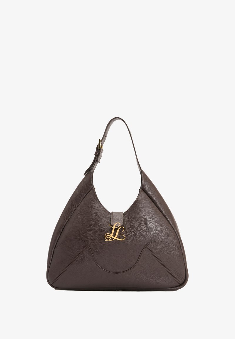 Sötétbarna bőr válltáska ívelt felső fogantyúval és arany díszbetűs "LL" felirattal az elülső fedélen.