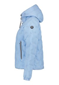 Doudoune bleu clair avec capuche, poche latérale zippée, poignets élastiques et écusson rond avec logo sur le haut de la manche.