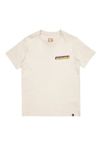 Krátký rukáv, tričko s kulatým výstřihem v světle béžové bavlně; na levé části hrudi se nachází odvážné, barevné logo "DC Shoes".