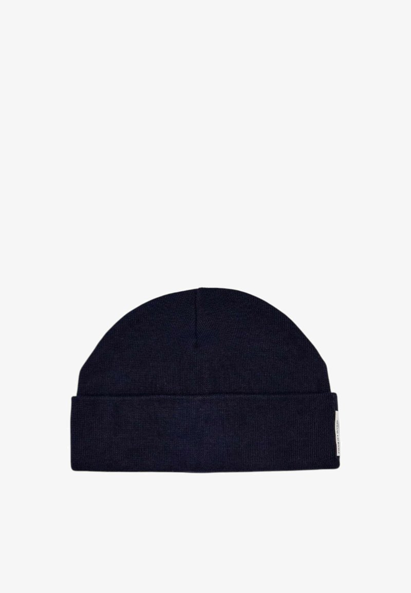 Berretto lavorato a maglia blu navy con risvolto. Realizzato in tessuto morbido e elasticizzato, presenta una corona senza cuciture e senza marchio visibile.