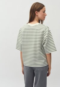 mbyM EMRYS-M - Camicetta - shadow sugar stripe