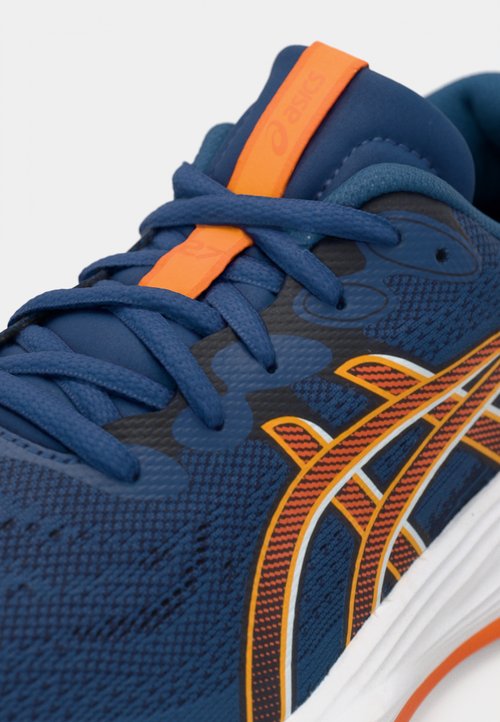 ASICS GEL CUMULUS 27 UNISEX - Zapatillas running asfalto - twilight blue/white — foto 7