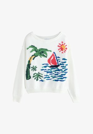 Next, Neule - white yacht scene
