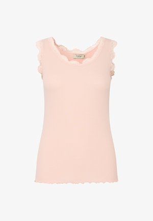 Bledě růžový upnutý tílko s krajkovým lemem na výstřihu a ramenech, vyrobené z žebrované látky, s vlnkovaným spodním lemem.