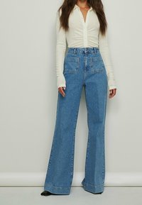 NA-KD Blusa - off-white