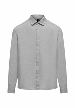 Lichtgrijs overhemd met lange mouwen, knopen, kraag, zichtbare knopen aan de voorkant en met knoopmanchetten, weergegeven op een witte achtergrond.