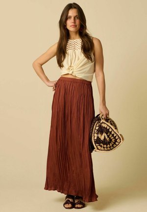Sissy-Boy, SISSY-BOY MAXI-ROCK MIT FALTEN - DUNKELROT - Pleated skirt - d rood