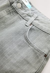 Next TALL FIT - Pernera ancha - grey stripe