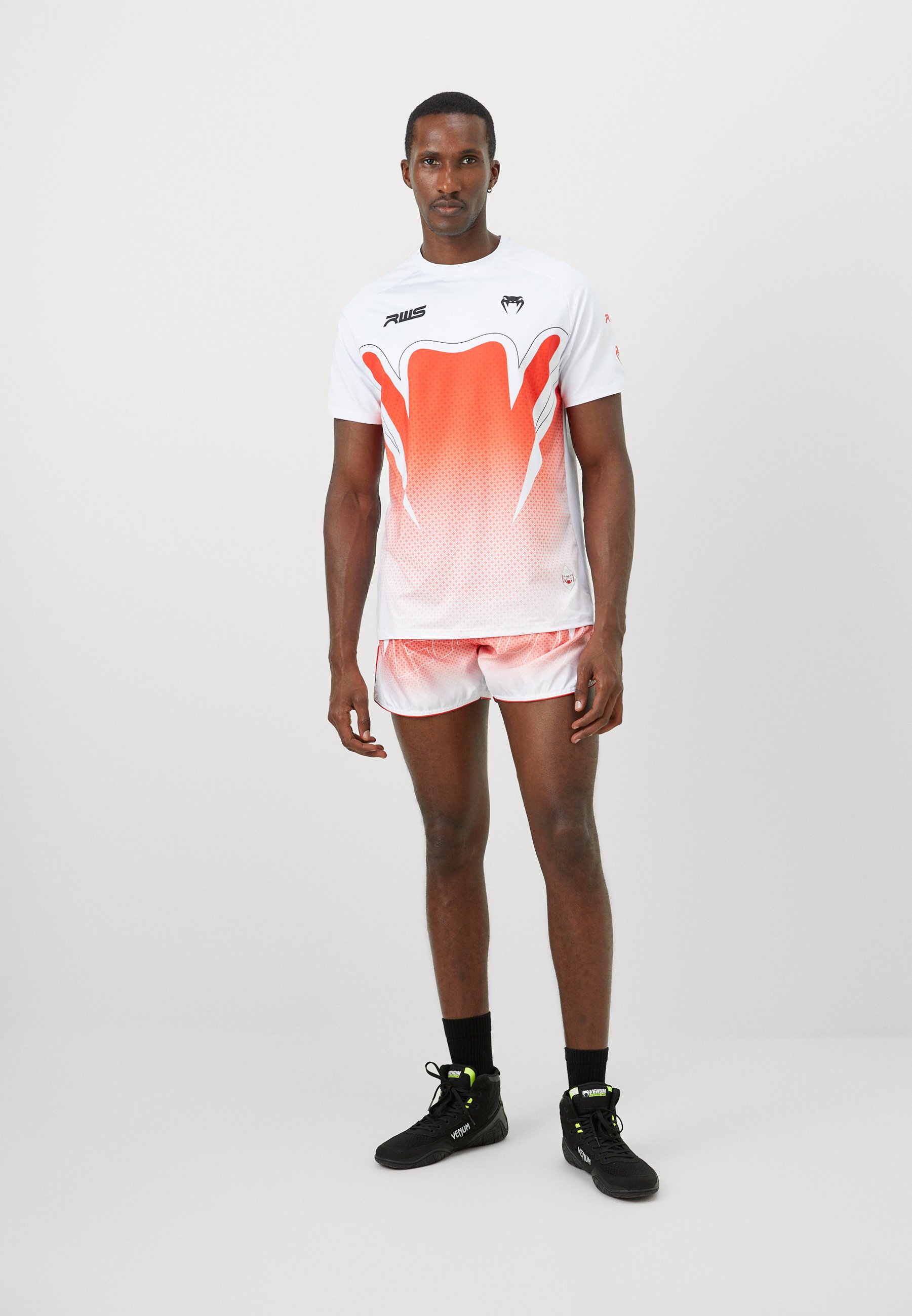 Venum RWS 2.0 - Sports T-shirt - white/red/white - Zalando.co.uk