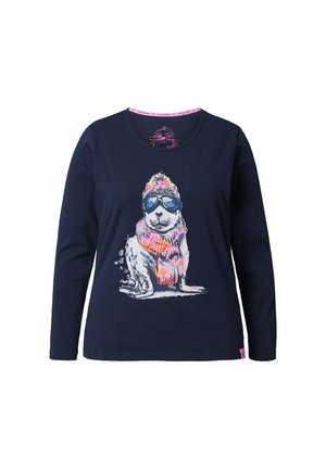 T-shirt a maniche lunghe blu navy con una grafica colorata di un cane con occhiali da sole e un cappello invernale, con una morbida texture di cotone e girocollo.