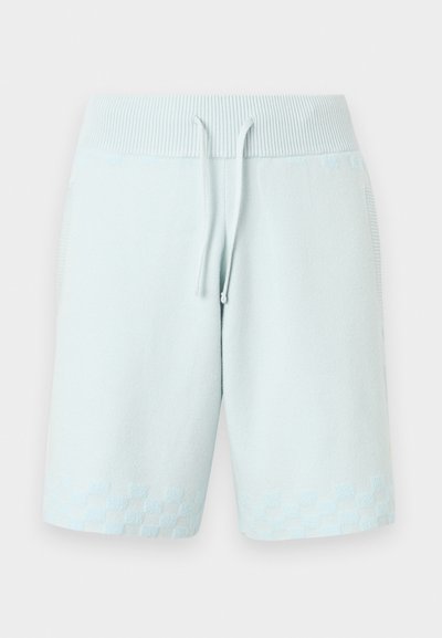 Γαλάζια πλεκτή βερμούδα με ριμπ ζώνη μέσης, ρυθμιζόμενο κορδόνι και διακριτικό μοτίβο σκακιέρας κοντά στο τελείωμα.