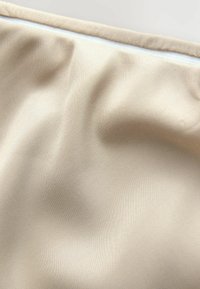 SATIN MIDI SKIRT - Maksiseelik - champagne gold