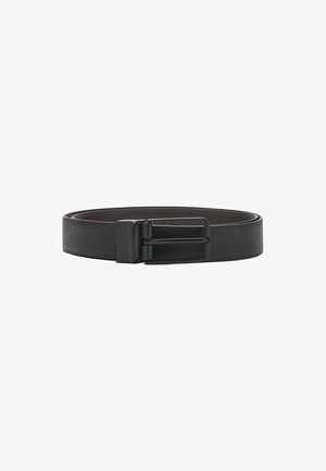 Black belt made of textured material with a rectangular black metal buckle. Features a smooth inner lining and a simple design.