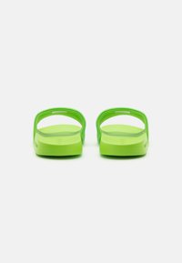 Calvin Klein Jeans SLIDE MONOGRAM  - Ciabattine - jasmine green/black
