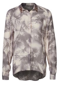 Langärmlige Bluse in Hellgrau mit botanischem Druck. Verfügt über einen spitzen Kragen, der mit dekorativen Verzierungen geschmückt ist. Glatte Stoffoberfläche.