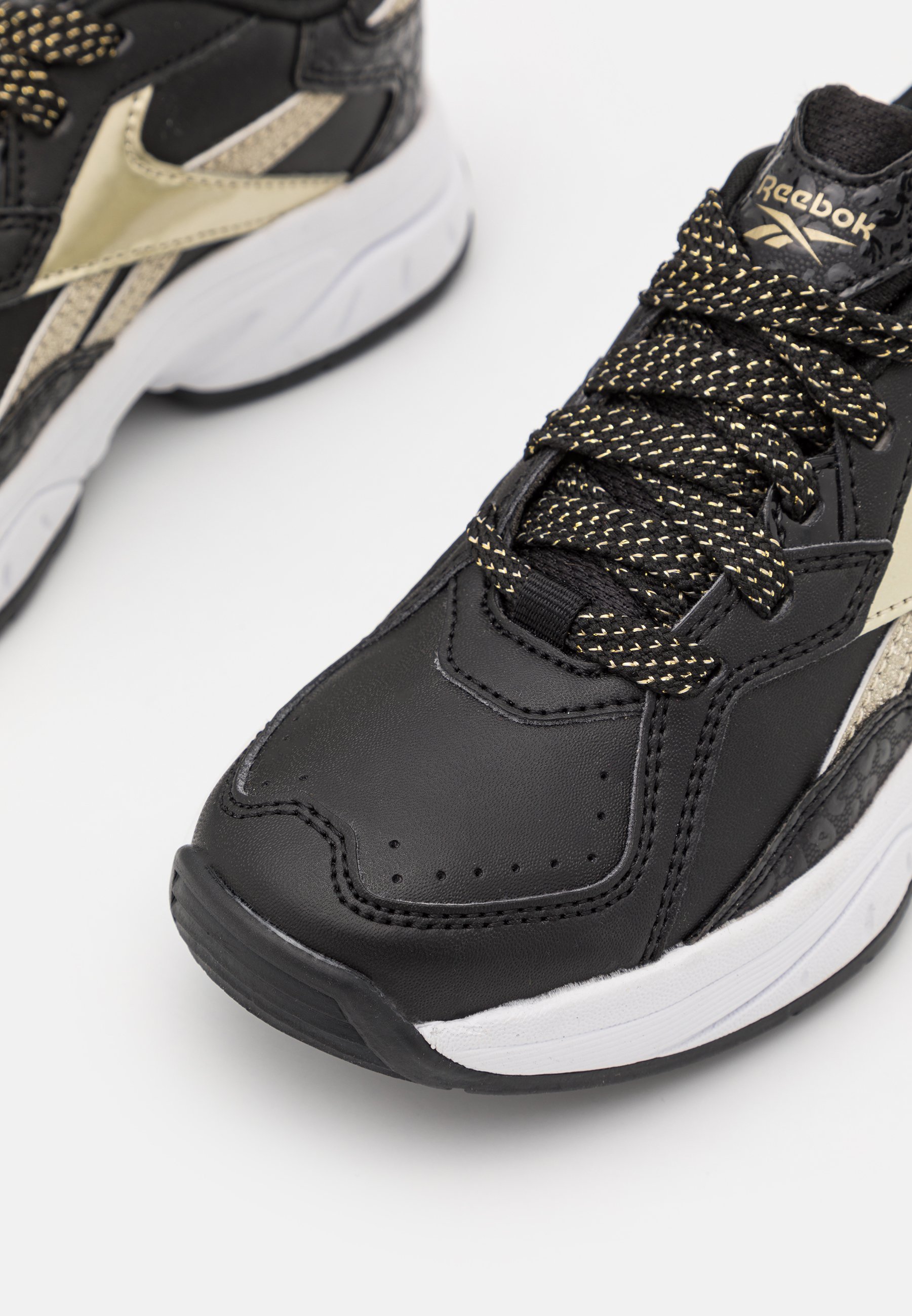 reebok rbk xeona