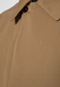 Jack & Jones PREMIUM Abrigo clásico - red
