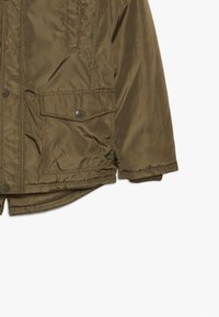 Lemon Beret Abrigo de invierno - khaki