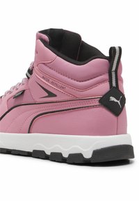 Puma EVOLVE TRAIL  - Magas szárú sneakerek - mauved out black silver