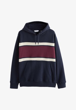 Sweat à capuche bleu marine avec des rayures horizontales bordeaux et beige sur la poitrine, une poche avant, et une capuche avec cordon de serrage réglable.
