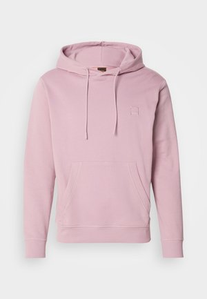 Hoodie rosa chiaro realizzato in tessuto morbido. Presenta una tasca frontale, maniche lunghe, cappuccio regolabile con cordino e un piccolo logo sul petto.