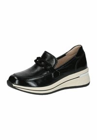 Pantofii din piele lăcuită negri, cu detalii subtile din lanț, vârf rotund și o talpă platformă texturată bej cu accente negre.