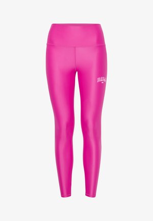 Roze tajice s glatkom, sjajnom teksturom. Visok pojas s malim bijelim logom na donjoj lijevoj nozi.