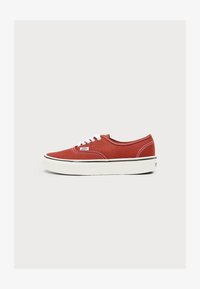 Δεν επιλέχθηκε, duck poppy ember red