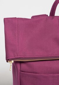 SOULEWAY Malý batoh  - bordeaux rot