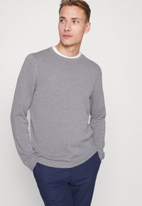Marc O'Polo CREW NECK - Camisola - grey