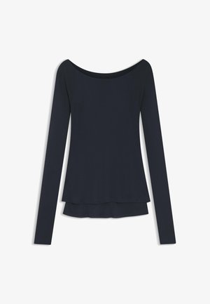 Marineblaues Langarmshirt mit schulterfreiem Ausschnitt, Lagenoptik und glatter Textur, mit einem schlichten und klaren Schnitt.