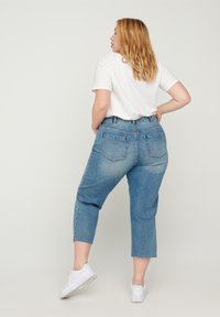 Zizzi Jeans slim fit - light blue denim