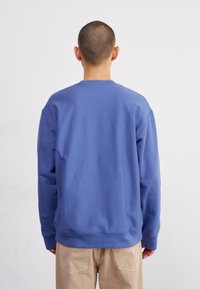 Thumbnail Image 4