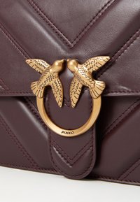 Thumbnail Image 5